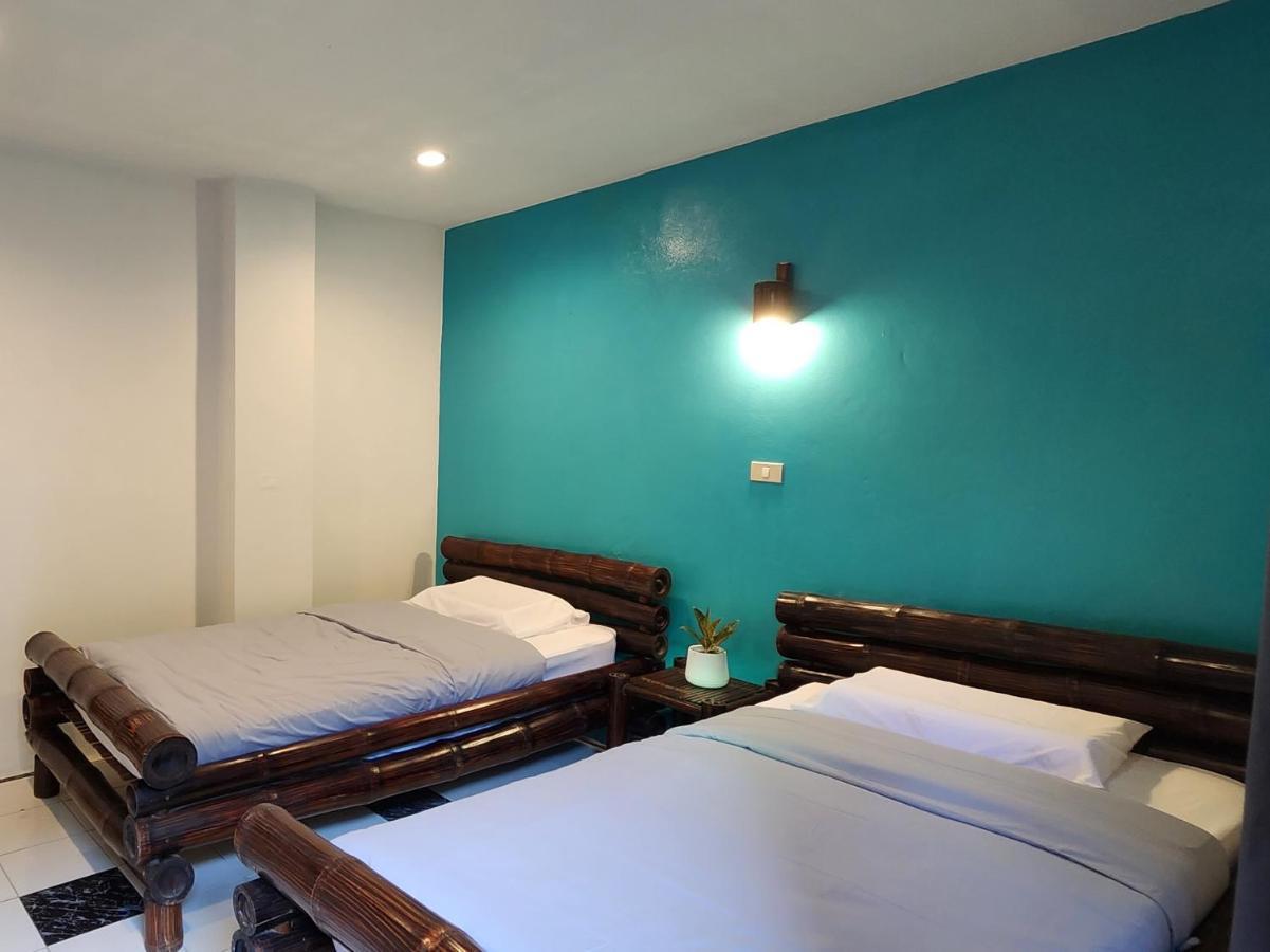 Blue Moon House - A Budget Hostel For Easy Travellers شيانغ ماي المظهر الخارجي الصورة