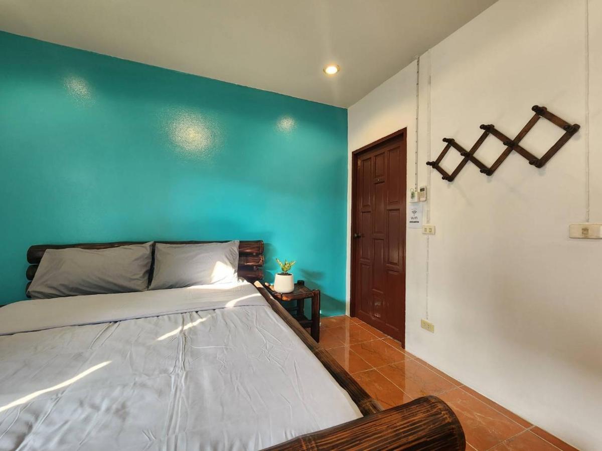 Blue Moon House - A Budget Hostel For Easy Travellers شيانغ ماي المظهر الخارجي الصورة
