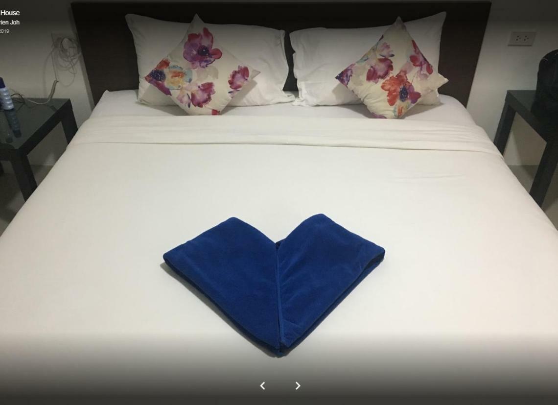 Blue Moon House - A Budget Hostel For Easy Travellers شيانغ ماي المظهر الخارجي الصورة