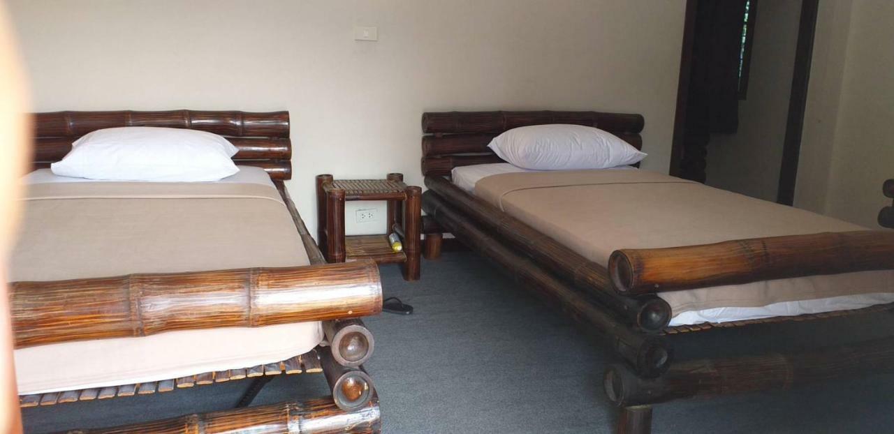 Blue Moon House - A Budget Hostel For Easy Travellers شيانغ ماي المظهر الخارجي الصورة